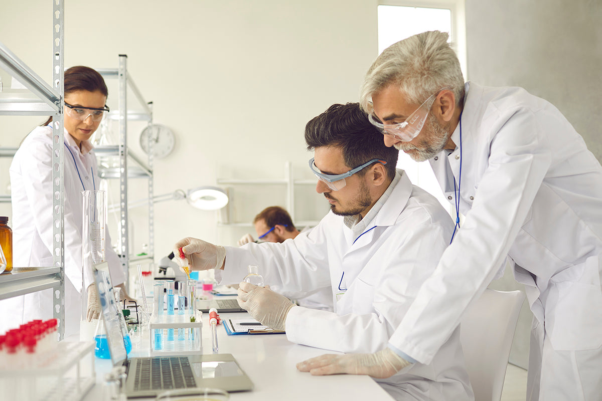 Ergonomic Adjustable-Height Lab Tables | LEI Sales