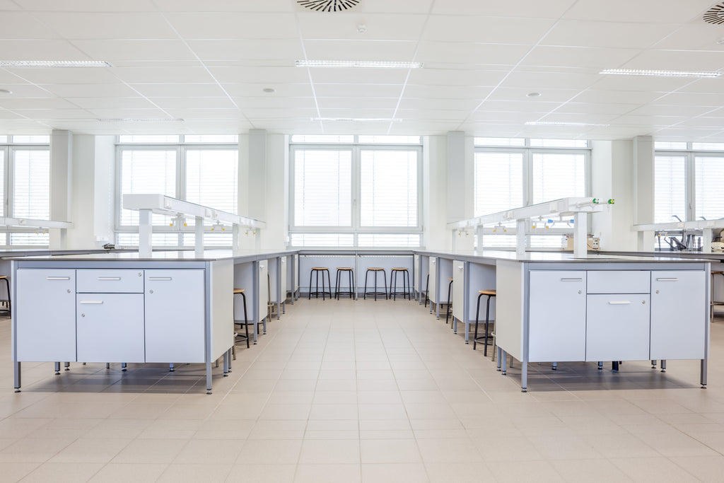How to Choose the Best Laboratory Cabinets: A Buyer’s Guide