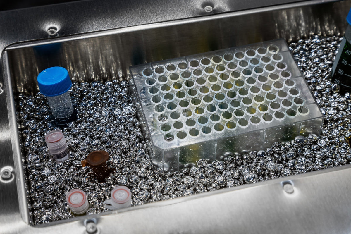 Laboratory Water Baths: Uses, Types & Maintenance Guide – LEI Sales