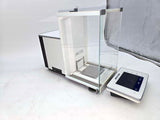 Mettler Toledo XSR204 analytical balance (220g x 0.1mg) (Pre-owned)