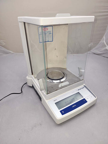 Mettler Toledo AB304S analytical balance (320g x 0.1mg) (Pre-owned)